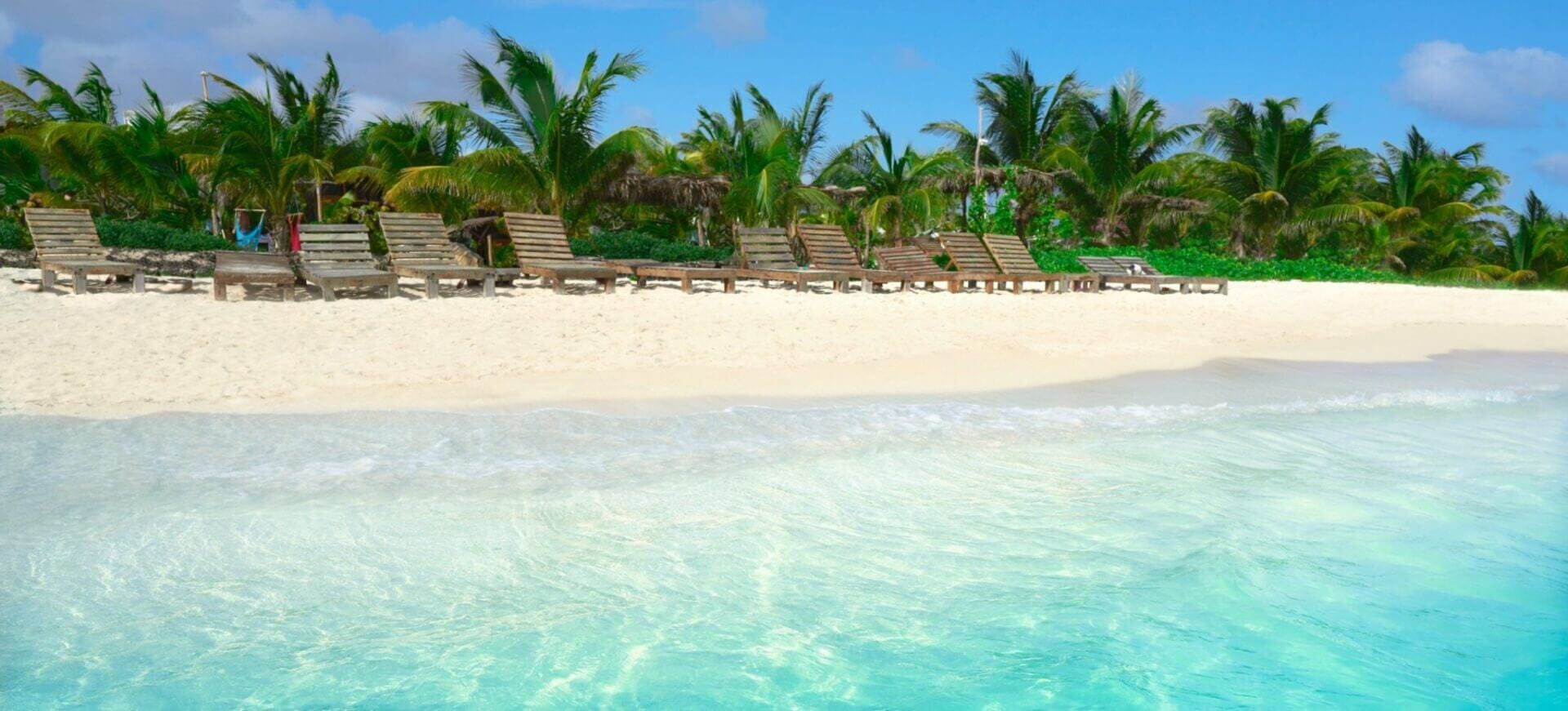 Aquastar Hotel and Apartments