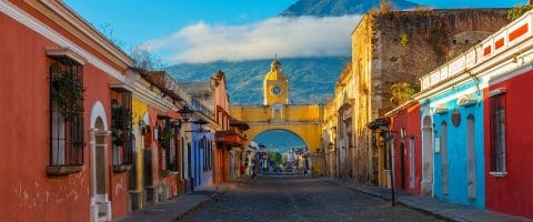 ¡Vuelo ida y vuelta a Guatemala!