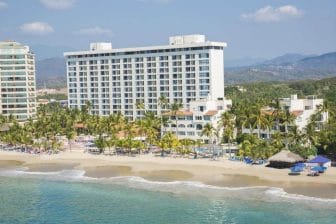 Hospedaje en el Barceló Ixtapa 5 estrellas con plan todo incluido desde ,386 pesos por noche por persona ¡Aplica fechas fines de semana!