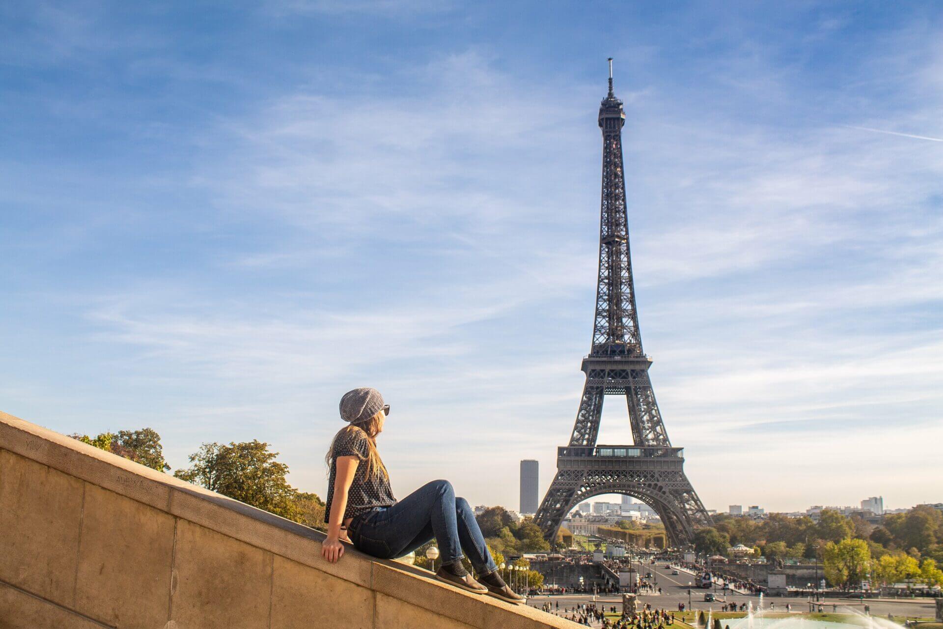 Vuela a París y regresa de Madrid