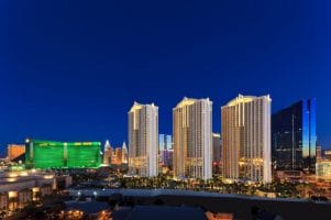 Hospedaje en el MGM Grand Hotel and Casino de 4 estrellas desde 3 MXN. ¡Hotel en el STRIP! - APLICA NAVIDAD