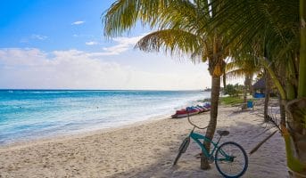 Paquete de 6 días a Mahahual: Hospedaje en el Aquastar Hotel & Apartments - ¡alberca por la playa! - desde ,577 MXN por persona - Hasta 18 MSI