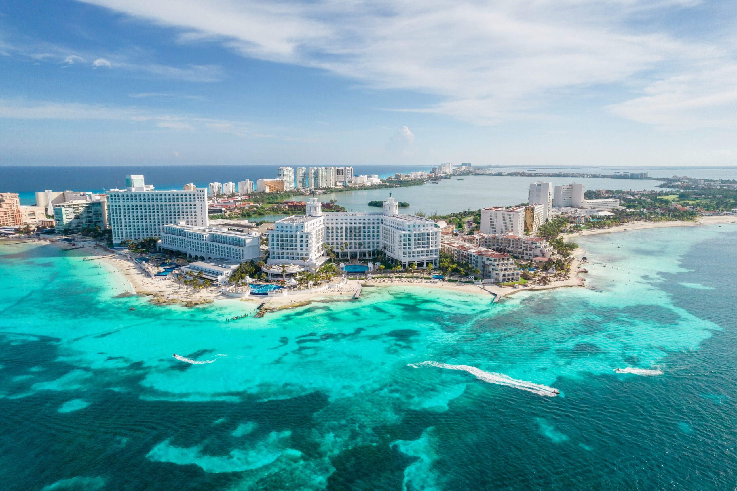 Ocean View Cancún Arenas