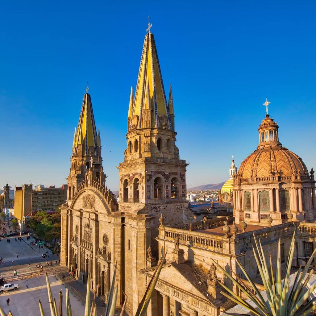 Guadalajara o CDMX