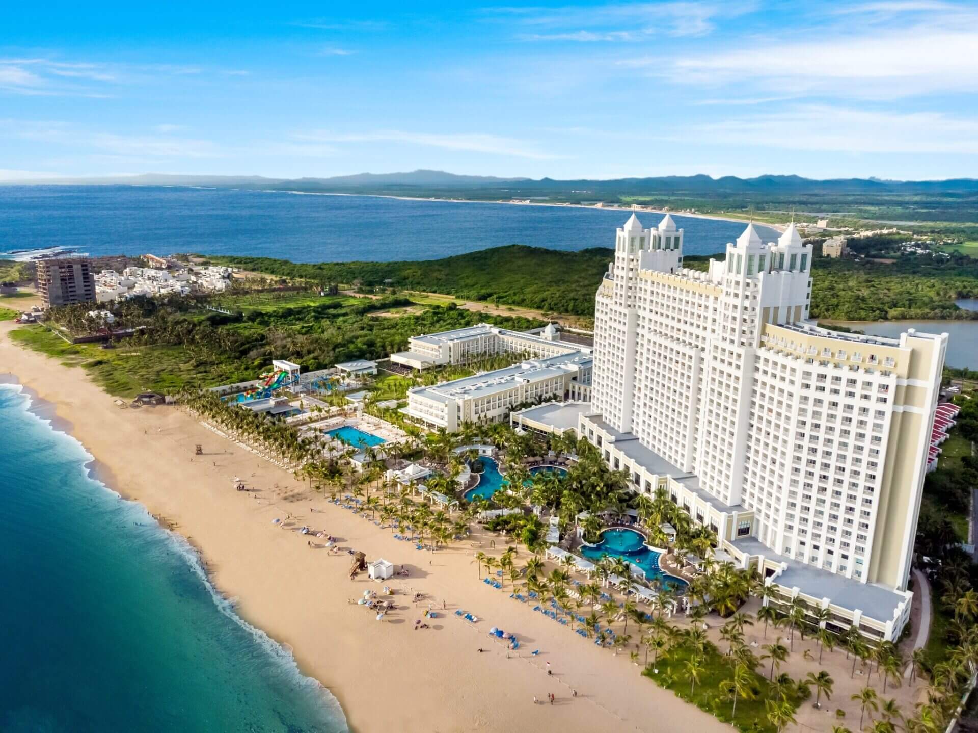 Riu Emerald Bay