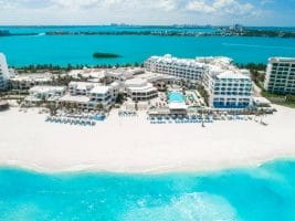 Wyndham Alltra Cancun All Inclusive