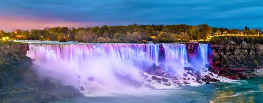 Wyndham Garden Niagara Falls Fallsview