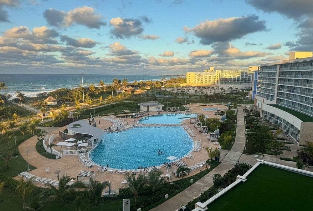 Grand Aston Varadero