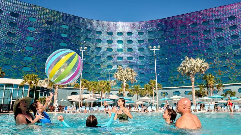 Universal Terra Luna Resort